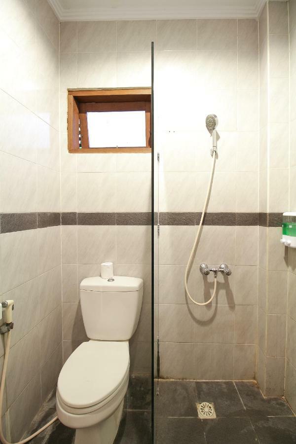 Mesari Beach Inn & Stables Seminyak (Bali) Bagian luar foto